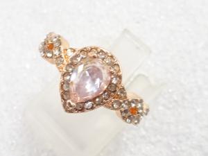 クリスタル　指輪(11号)